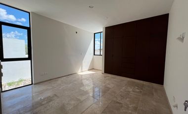 Casa en venta en Mérida de 4 recámaras ENTREGA INMEDIATA