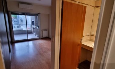 Alquiler de Hermoso Departamento De 4 Ambientes