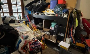 CHALET 4 AMBIENTES CON GARAJE Y QUINCHO SOBRE LOTE DE 234M2 EN VILLA LOURDES