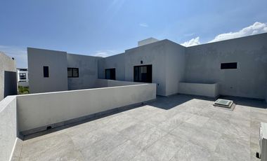 Casa en Venta Residencial Las Palmas