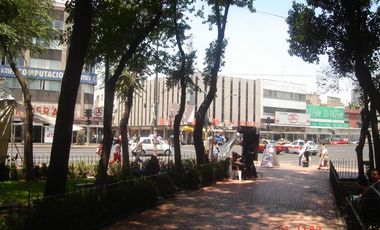 Edificio Comercial en Santa Maria La Ribera, México D.F.