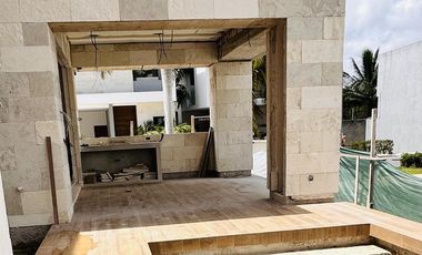 Casa en Venta en Fraccionamiento La Laguna Puerto Cancún