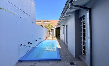 Casa 3 ambientes - En Venta