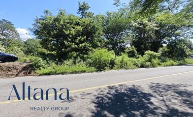 Terreno comunal sobre carretera rumbo a Cuatunalco