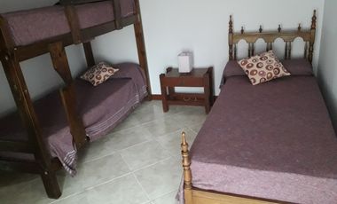 CHALET - 5 PERSONAS - ZONA III - MIRAMAR