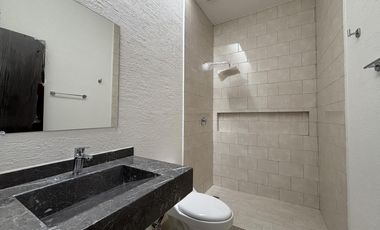 LOMAS DEL DORADO, Casa en VENTA de UNA PLANTA, 2 recamaras y jardin