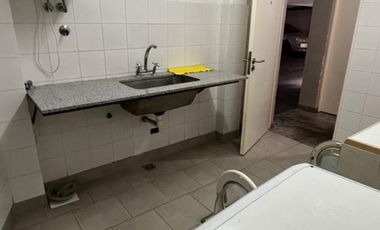 Alquiler temporario Departamento de 2 ambientes con cochera cubierta en Martinez