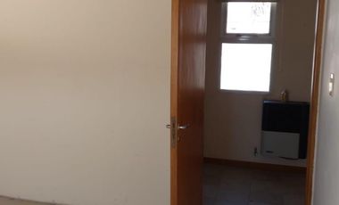 DUPLEX EN VENTA CON EXCELENTE UBICACION