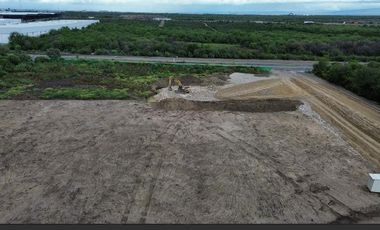 Magnífico Terreno en Parque Industrial en Santa Rosa - Apodaca , N. L.