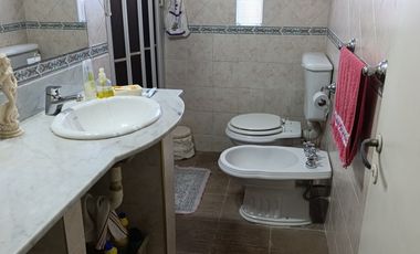 CASA + LOCAL + GALPON, OPORTUNIDAD!!!!