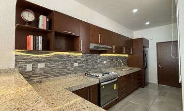 LOMAS DEL DORADO, Casa en VENTA de UNA PLANTA, 2 recamaras y jardin, (IV)