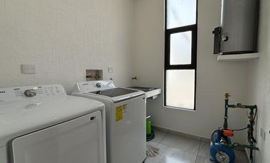 LOMAS DEL DORADO, Casa en VENTA de UNA PLANTA, 2 recamaras y jardin, (IV)