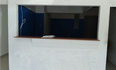 Se Alquila Local en Plaza Ignacio