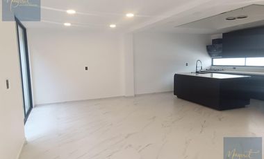 Casa en Residencial en Tlaxcala | Roof Garden y Doble altura | 3 Recamaras