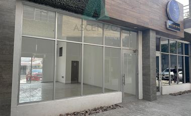 Venta de Local en Plaza Guadalupe, Gracha