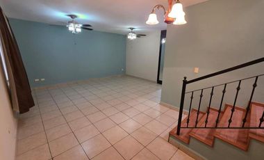 Hermosa casa en venta en Fraccionamiento Montecarlo