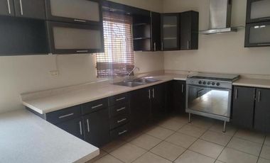 Hermosa casa en venta en Fraccionamiento Montecarlo