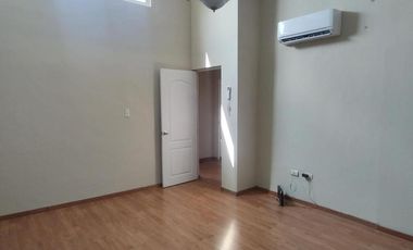 Hermosa casa en venta en Fraccionamiento Montecarlo