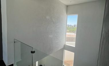 Casa - Fraccionamiento Los Calicantos