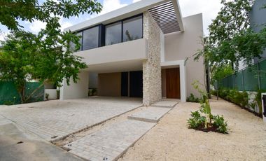 Casa en venta en Mérida en el Yucatán Country Club