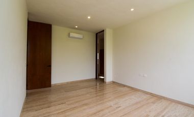 Casa en venta en Mérida en el Yucatán Country Club