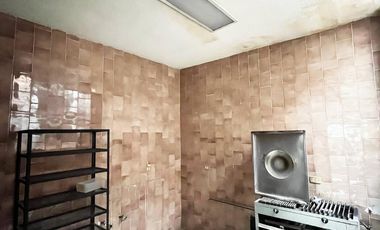 RENTA BODEGA / LOCAL COMERCIAL SOBRE LOPEZ MATEOS AL ORIENTE DE LA CIUDAD CI