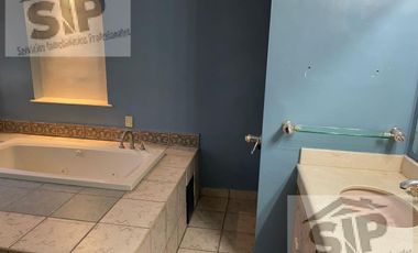 Casa en Venta en Lomas de Lourdes al Sur de Saltillo