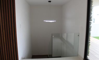 Casa en VENTA P. Colima Calle Comala L. de Angelópolis Cholula Puebla.