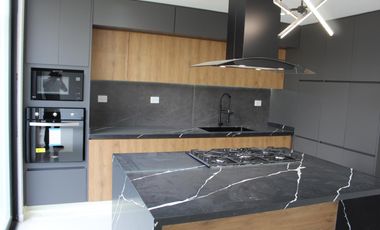 Casa en VENTA P. Colima Calle Comala L. de Angelópolis Cholula Puebla.