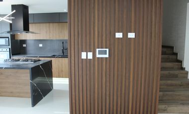 Casa en VENTA P. Colima Calle Comala L. de Angelópolis Cholula Puebla.