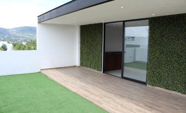 Casa en VENTA P. Colima Calle Comala L. de Angelópolis Cholula Puebla.