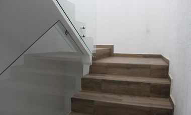 Casa en VENTA P. Colima Calle Comala L. de Angelópolis Cholula Puebla.