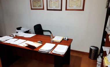 Centro Excelente Oficina en Venta- calle Tucuman al 26