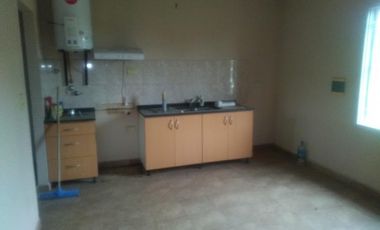 INMOBILIARIA GOMEZ GHISI Y D. FENES NEG INMOB. VENDEN: