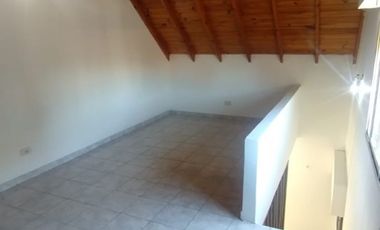 Departamento En PH Dos Ambientes Con Patio - Apto Credito