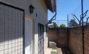Departamento En PH Dos Ambientes Con Patio - Apto Credito