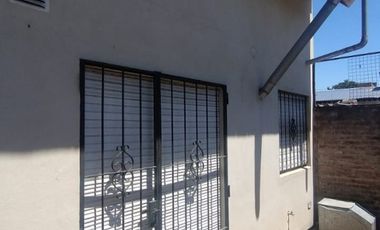 Departamento En PH Dos Ambientes Con Patio - Apto Credito