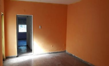 Casa a refaccionar de 3 dormitorios, Grand Bourg.