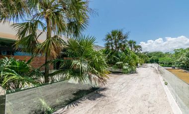 Lote en Venta, Cancún Country Club