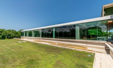 Lote en Venta, Cancún Country Club