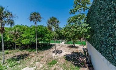 Lote en Venta, Cancún Country Club