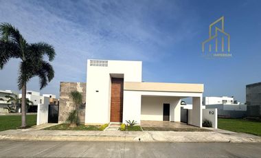 Casa en  Venta Fraccionamiento Río del Dorado