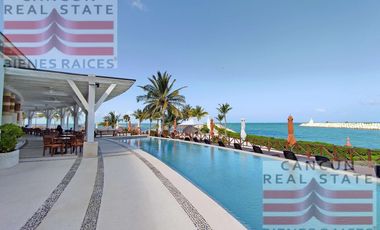 Casa en venta, 4 habitaciones en Residencial Puerto Cancún, de Lujo.
