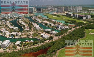 Casa en venta, 4 habitaciones en Residencial Puerto Cancún, de Lujo.