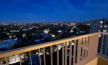 Hermoso departamento de dos ambientes en piso alto (14 C)