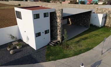 Terreno en Venta en Cerrada Medellín al Norte de Aguascalientes