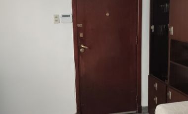 ALQUILER TEMPORAL - CASA AMERICANA DE 3 AMBIENTES CON GARAGE Y PATIO - MORON