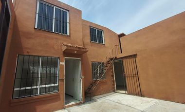 CASA EN VENTA FUENTES DE TUZAYUCA 2 NIVELES SUP 123.58 m2