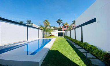 CASA EN FRACCIONAMIENTO BRISAS