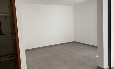 CASA EN FRACCIONAMIENTO BRISAS